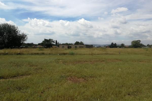 *Prime Vacant Land with Unfinished House and Cottage*

Discover the perfect canvas for your dream home. This expansive vacant land ...