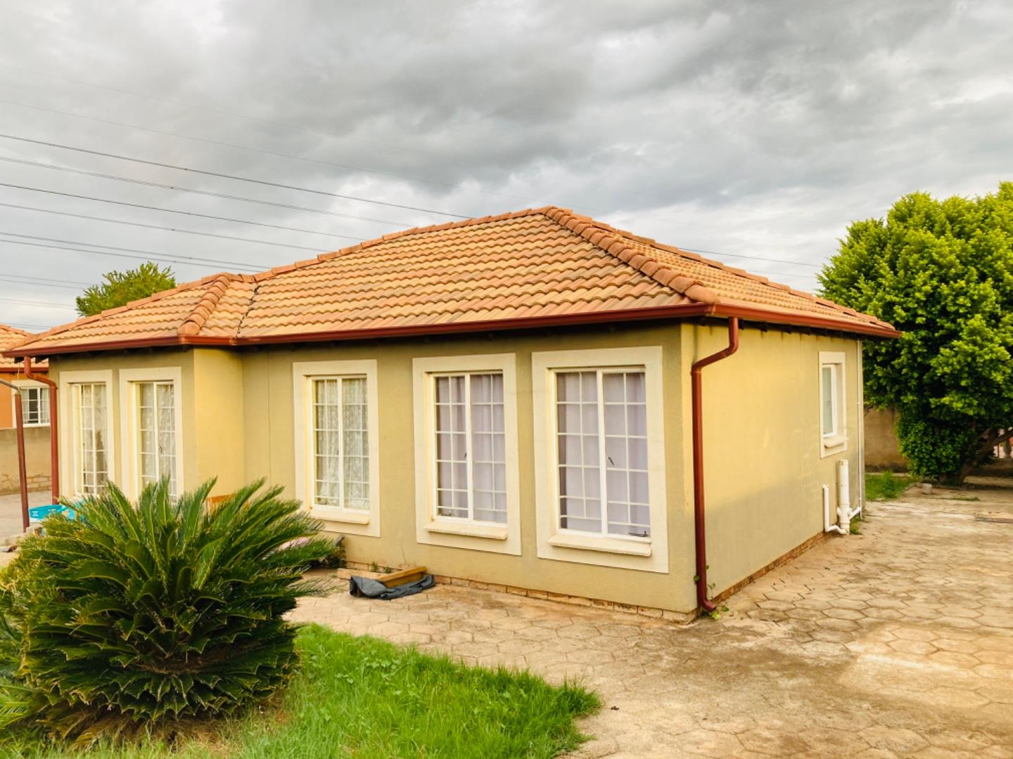 3 Bedroom House for sale in Danville P24114190717