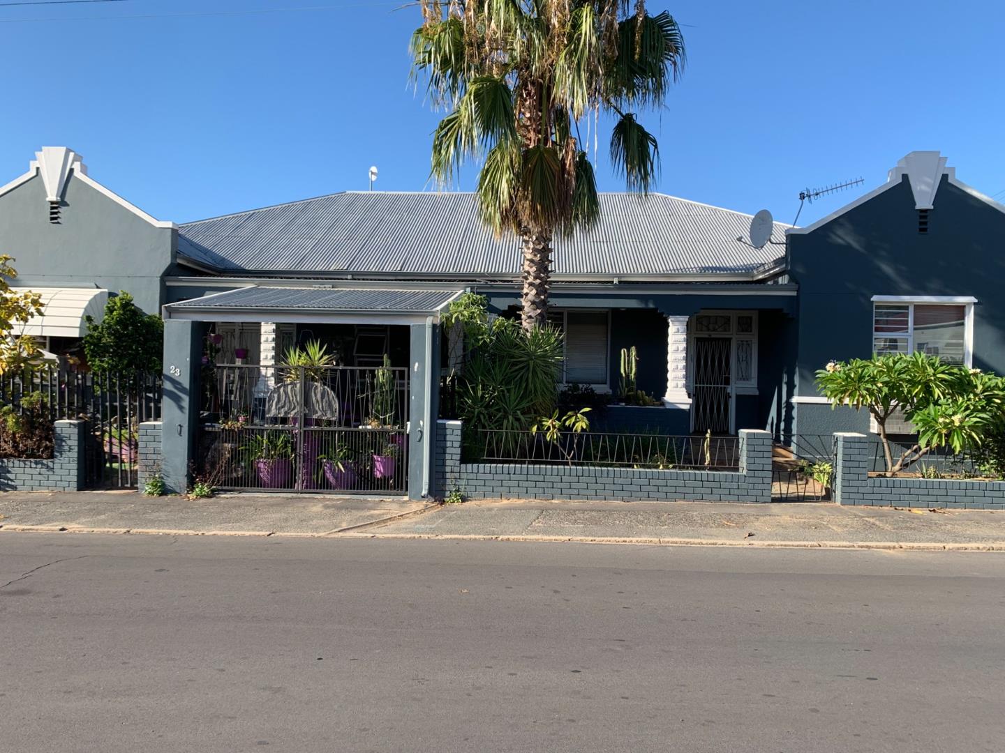 6 Bedroom House for sale in Paarl Central East 23 Dorp Street P24