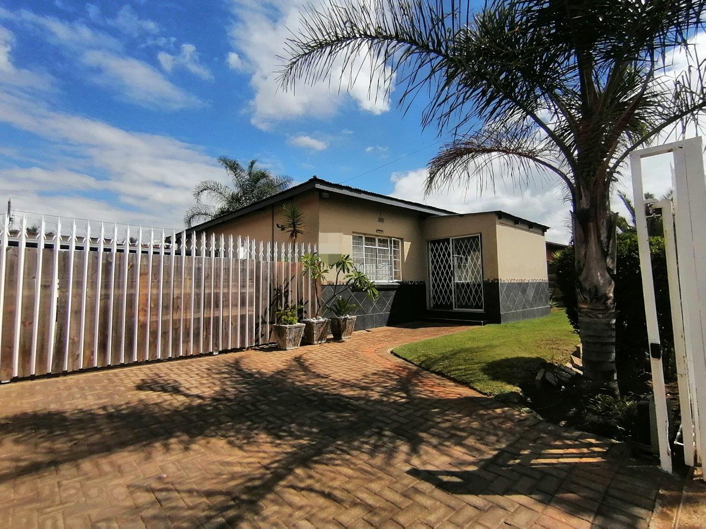 Krugersdorp West Property : Houses for sale in Krugersdorp West ...