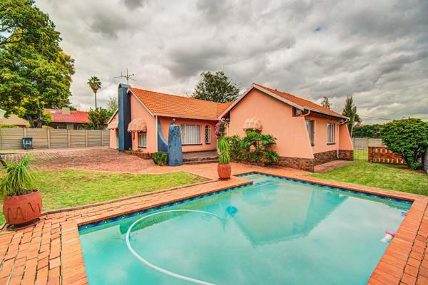 This home is nestled within the secure confines of Isandovale. The suburb is fully ...