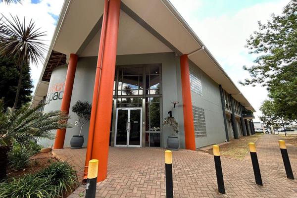 Serviced offices located in Pendoring Office Park are available to Let for immediate ...