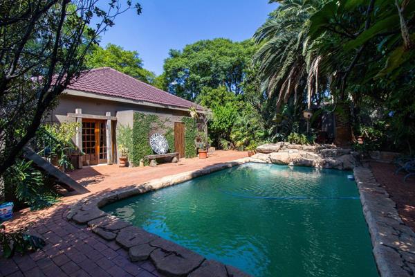 Nestled in the heart of Kensington, Johannesburg, this captivating property presents a unique investment opportunity for those looking ...