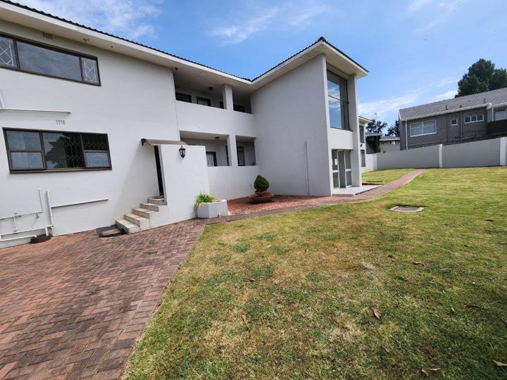 3 Bedroom Townhouse for sale in Three Rivers Proper - P24-112250453