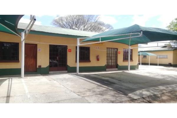 Bachelor Flat To Let

This comfortable space is available immediately just outside of Polokwane.

Bachelor flat with a small kitchen ...