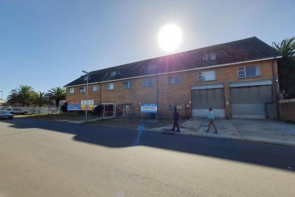 This 5143m2 Warehouse WITH YARD TO RENT is Located in Central Brackenfell Industrial ...