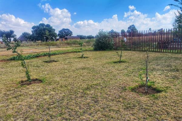 Beautiful and well secured plot nestled in a safe and fertile are called Prosperity is Delmas. This plot is near the springs market ...