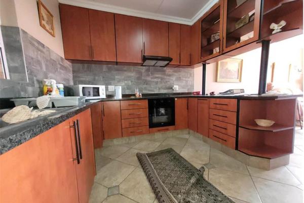 Long-Term Accommodation Available - 01 June 2024

Carisbrooke Lifestyle Estate ...