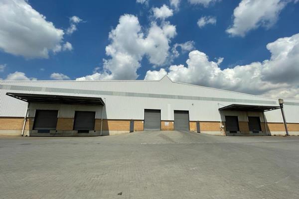 5,336sqm warehouse with small office component to let in Pomona at R346,840.00pm ex VAT and utilities.
The unit is located within a ...