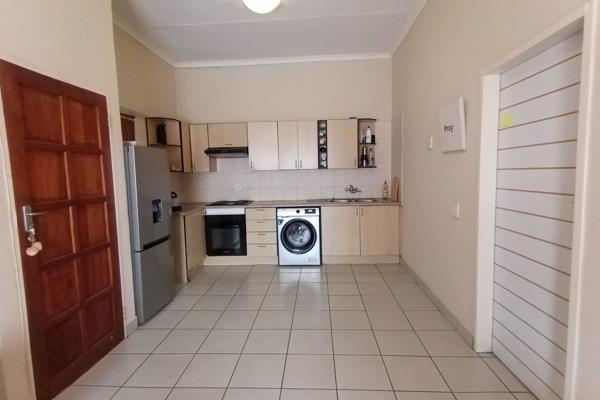 Beautiful 1 bed apartment in a security complex in Norkem Park Ext 2. The apartment in ...