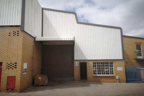 The unit offers the following features:
•	1 x Roller Shutter Door
•	Workshop/Factory ...