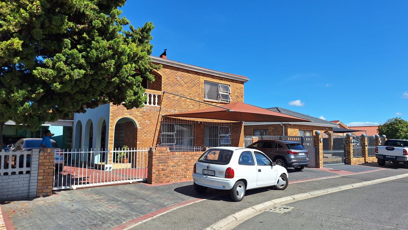 Houses for sale in Parow : Parow Property : Property24.com