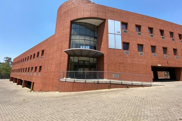 This prime property is available to let in the Waterfall Business Park in Midrand.  This ...