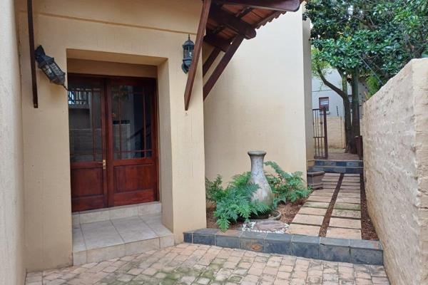 Sole Mandate:  Exclusively marketed by Aida Heidelberg. Come and view this beautiful three bedroom townhouse (one of two in the ...