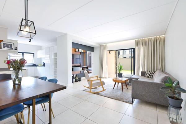 Modern Lock up and go garden apartment available at prestigious Polofields Lifestyle estate.
The apartment is modern and in an ...