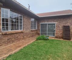 House for sale in Rooihuiskraal North