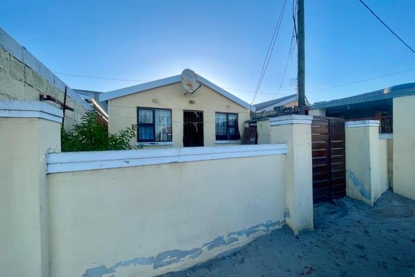 This charming three bedroom house,  one bathroom home offers the perfect blend of comfort, style.

Kitchen, bathroom and flooring ...