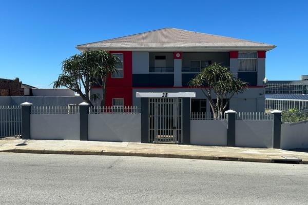 A beautiful double storey house that can be into a student accommodation. It is fully accredited by most educational institutions. ...