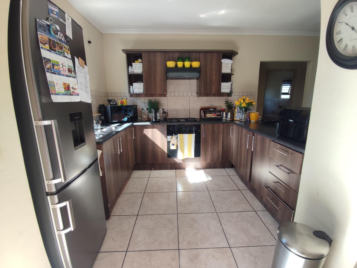 Apartments / flats for sale in Malmesbury Malmesbury Property