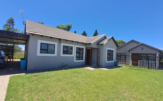 3 Bedroom House to rent in Bloemspruit