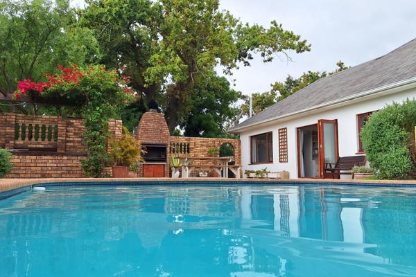 Secluded Furnished Private Flat in Serene Tree-Filled Setting

Discover this charming ...