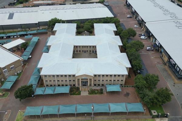 Office Block, Dick Kemp Street, To Let, R441 000.00 pm

Floor Area 4 740 m2 @ R93 per m2 ...