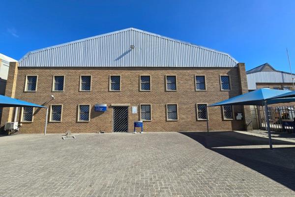 Building Features					
• Total area: 1600m&#178;					
• Warehouse space: 900m&#178; ...