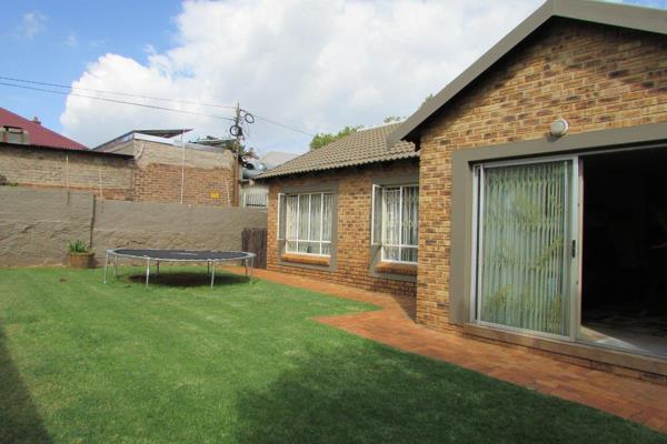 Krugersdorp North Property : Townhouses for sale in Krugersdorp North ...