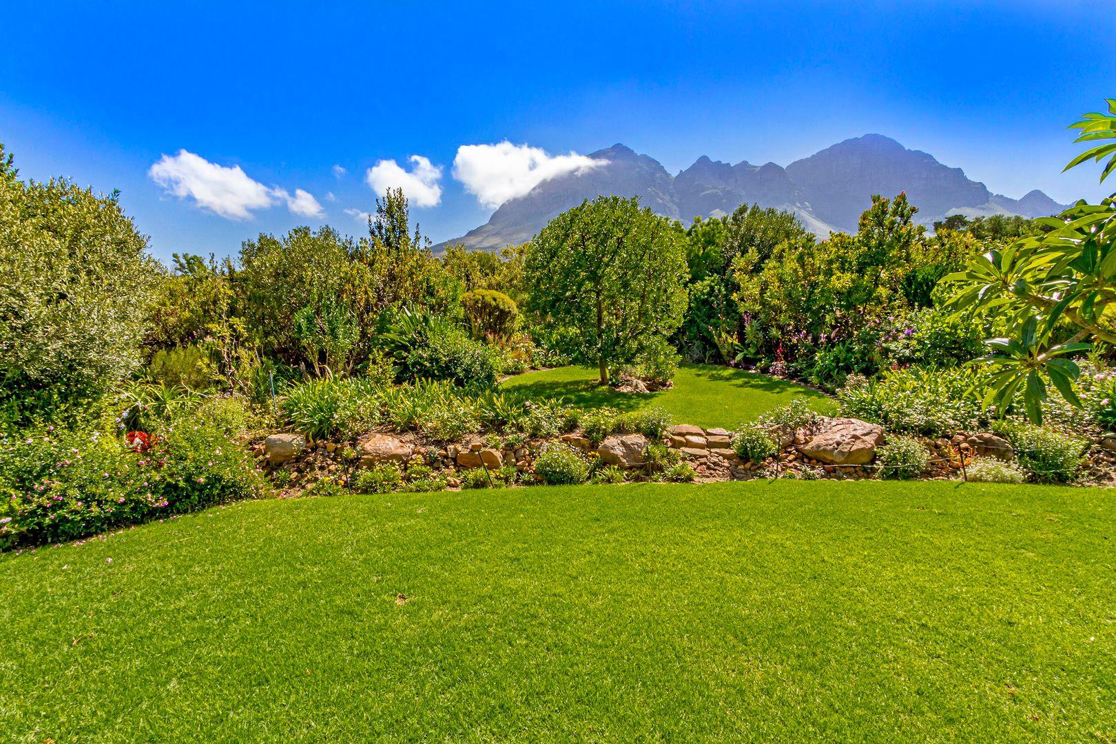 Erinvale Golf Estate Property Property and houses for sale in