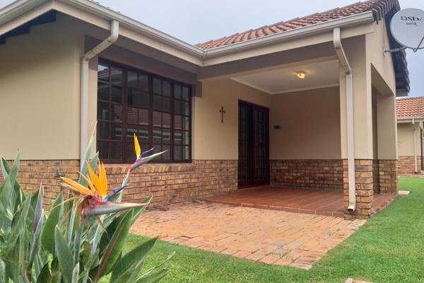 Experience tranquility in the lovely Zambezi Retirement Village
The property features a newly installed kitchen with ample cupboards ...