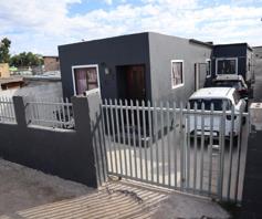 House for sale in Kalkfontein