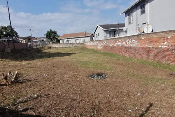 Unlock the potential of Sparks Estate, with this prime parcel of land, boasting 779m&#178; of opportunity. Perfectly positioned for ...