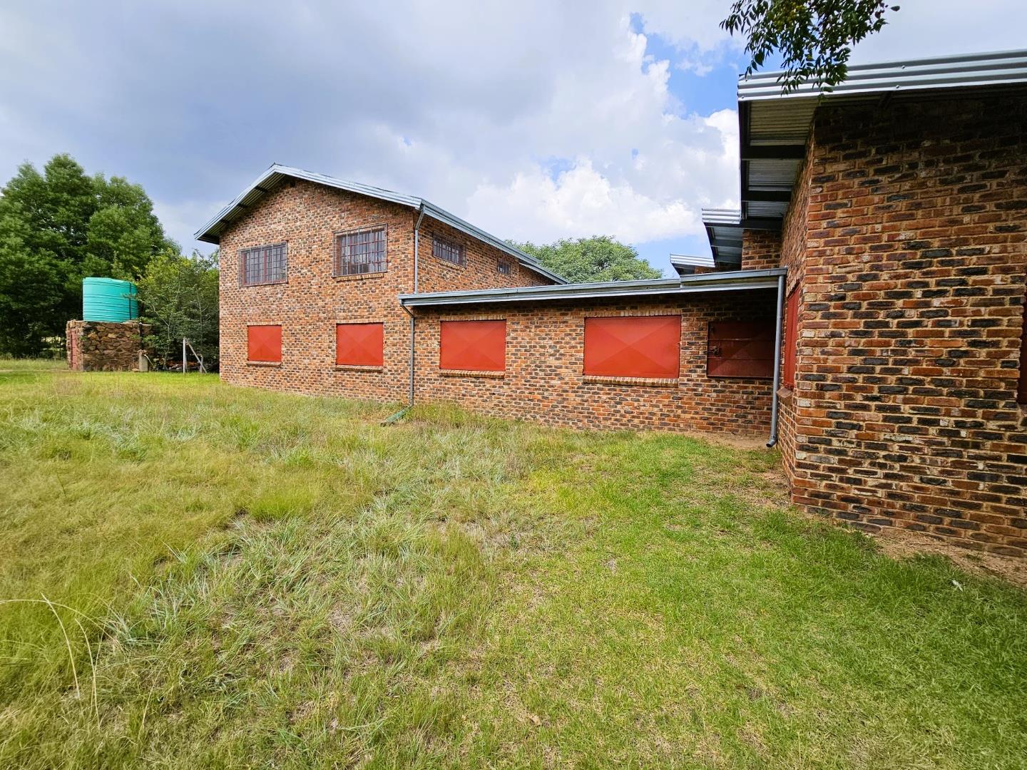 Farm for sale in Magaliesburg - P24-114248982