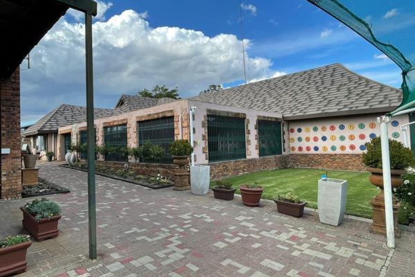 Location: Kiewiet Street, Secunda, X28

Welcome to an exceptional opportunity to own prime commercial real estate in the bustling heart ...