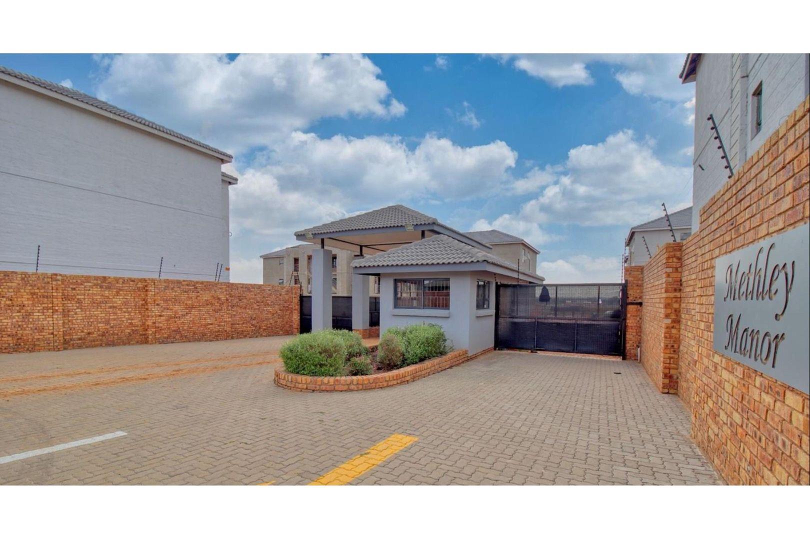 2 Bedroom Apartment / flat to rent in Pomona P24114427346