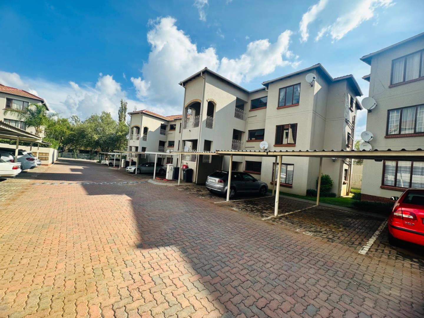 2 Bedroom Apartment / flat for sale in Sunninghill 71 Nanyuki Road