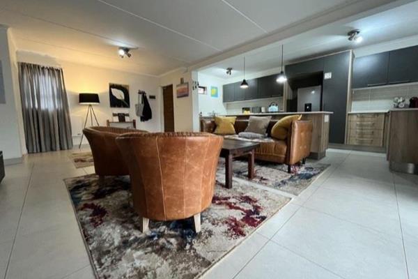 Modern first floor apartment next to Serengeti Golf Estate featuring 2 peaceful ...