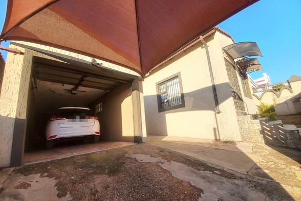 Discover your ideal family home in the serene and secure neighborhood of Atteridgeville, located in the western part of Pretoria. ...