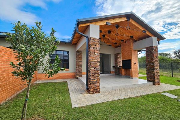 Introducing a captivating 3-bedroom, 2-bathroom simplex with a double garage, now available for sale in the esteemed iQ Bushwillow ...