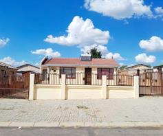 House for sale in Soshanguve F