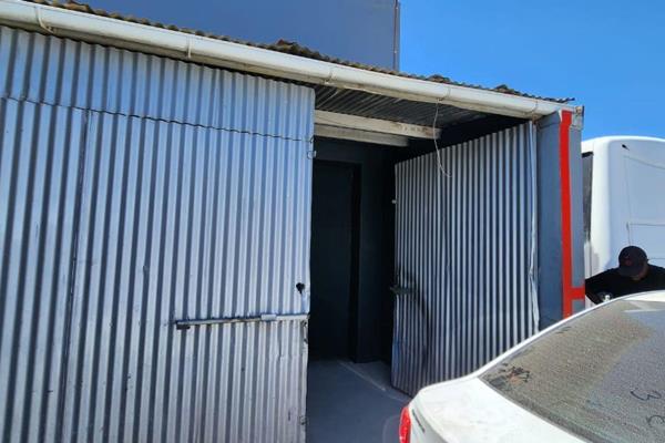 Warehouse available to let in Peer Works industrial park in Kraaifontein, this ...