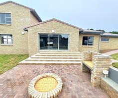 House for sale in Herolds Bay