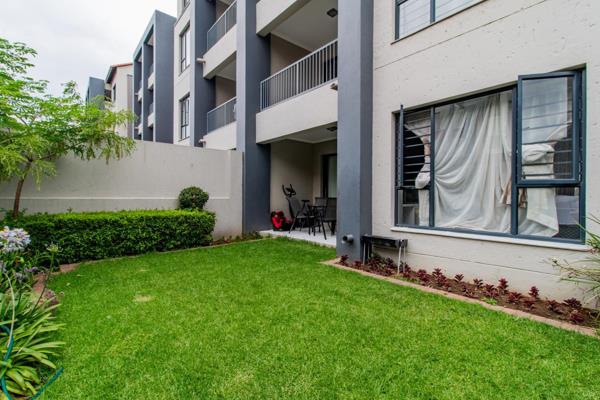 Freshly listed on the market, this contemporary 2-bedroom residence with a private ...