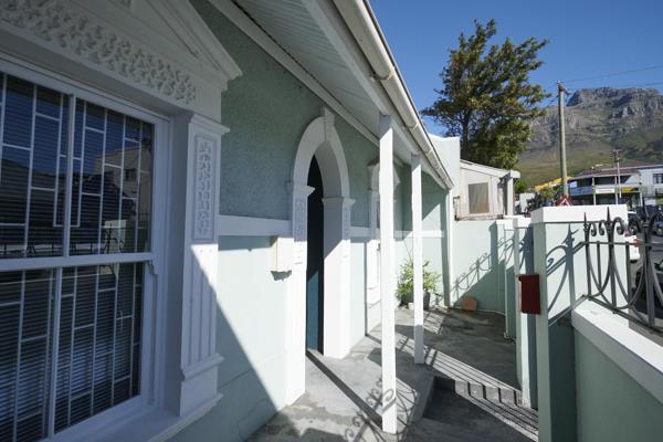 3 Bedroom Victorian beauty with dual commercial and residential rights for sale by ...