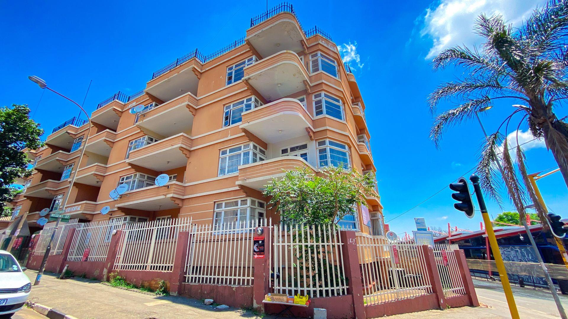 2-bedroom-apartment-flat-to-rent-in-yeoville-2213-beacon-royal-100