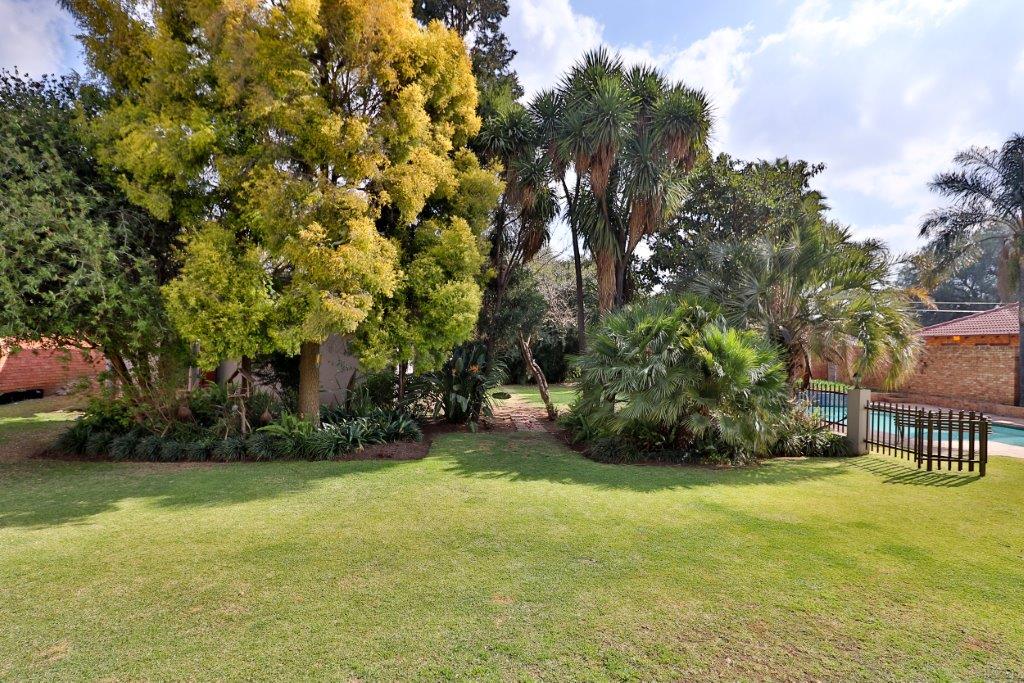 Vacant land / plot for sale in New Redruth P24114322787