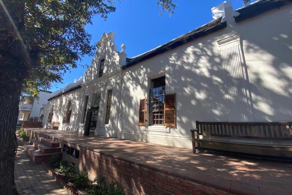 Embrace unparalleled luxury in this coveted serviced office, situated in the heart of Dorp Street, Stellenbosch. Enjoy access to ...