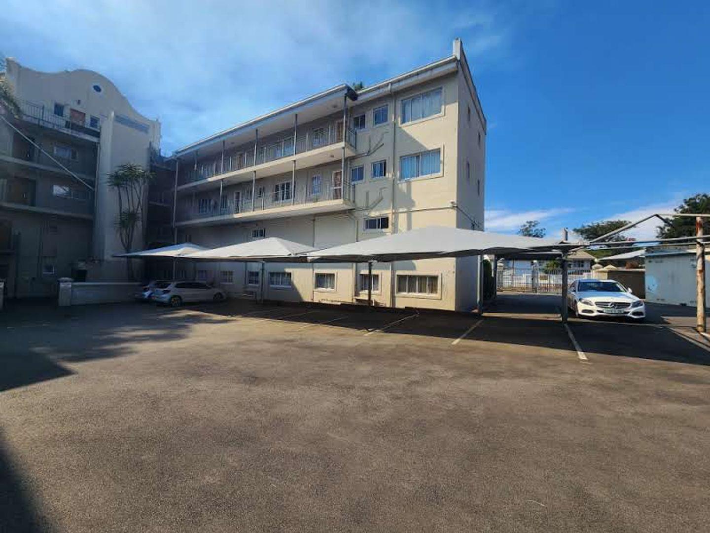 2 Bedroom Apartment / flat for sale in Prestbury P24114278415