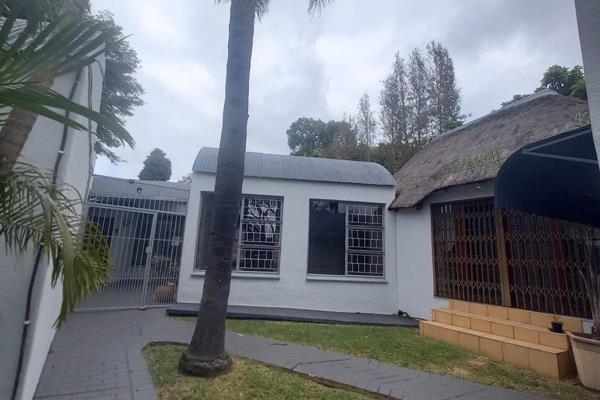 Great location!!! Close to Menlyn Maine and N1 highway.

Home offers 3 bedrooms, 2 ...