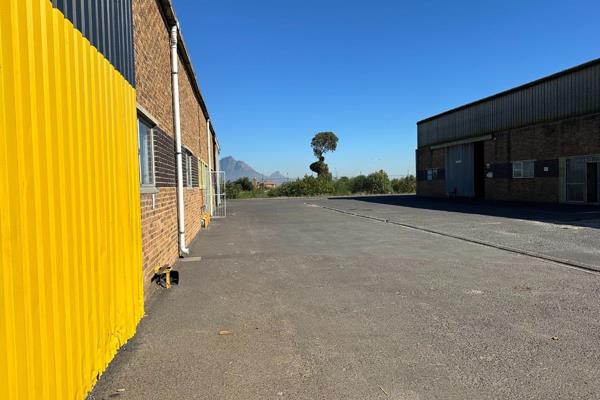 This functional warehouse located in a secure industrial park, perfect for storage ...